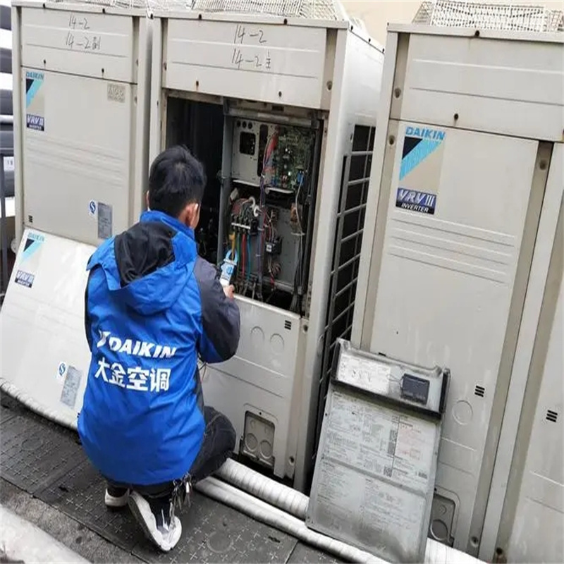 深圳布吉李朗柜机空调跳闸故障维修